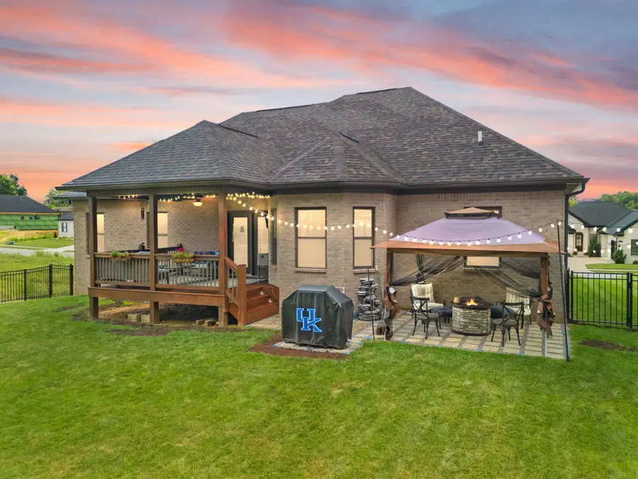 184 Cherokee Drive, Shelbyville, KY 40065 - #2