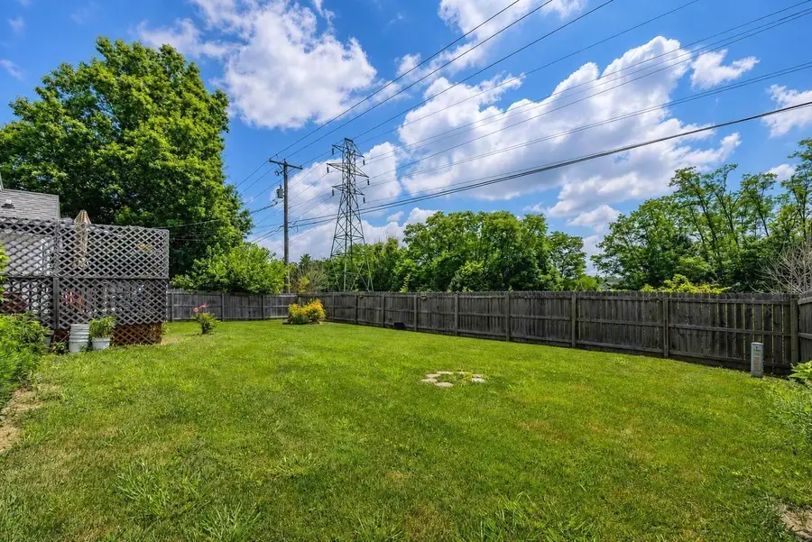 1079 Ashley Way, Lawrenceburg, KY 40342 - #2