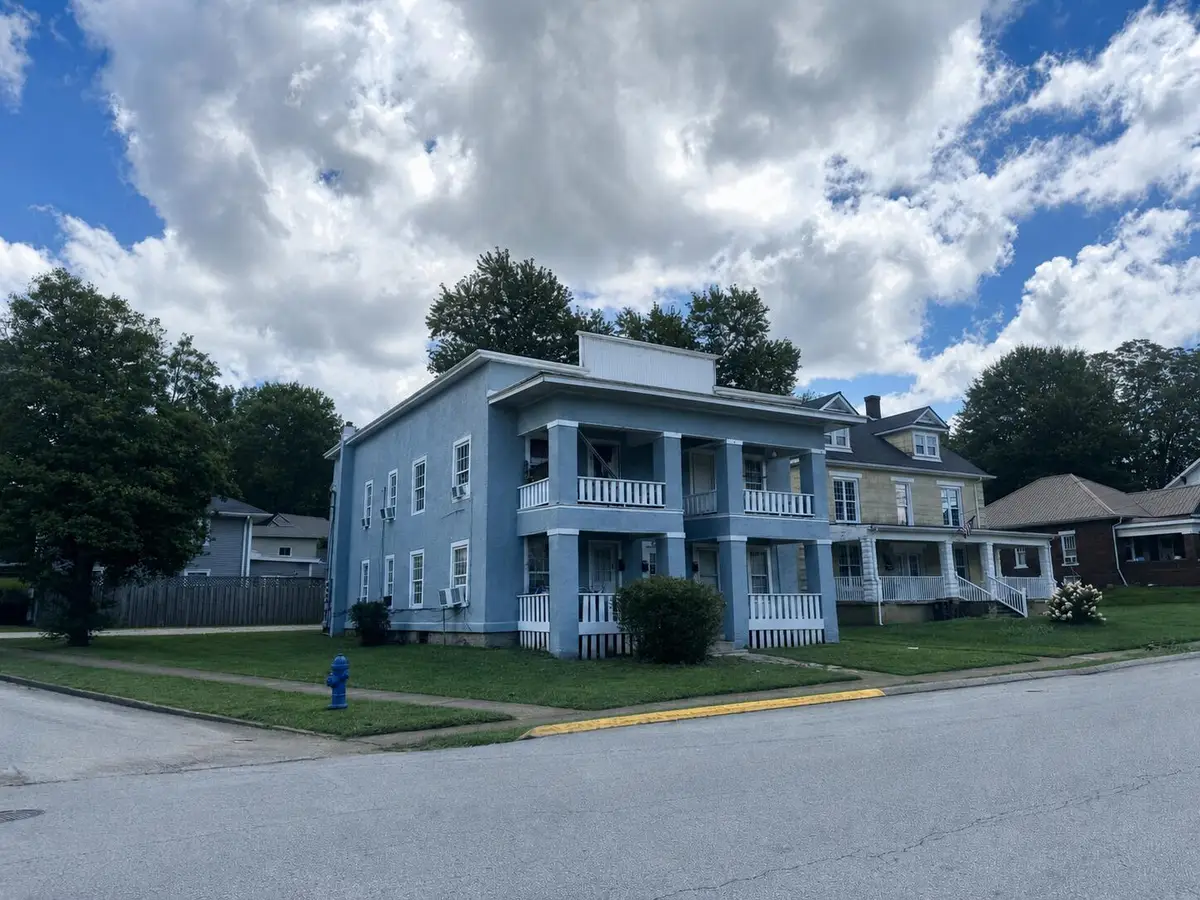 143 S Central Avenue, Somerset, KY 42501 - #1