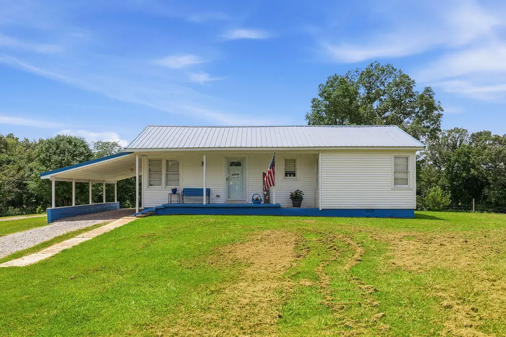 3801 N Wadesboro Road, Benton, KY 42025 - #1