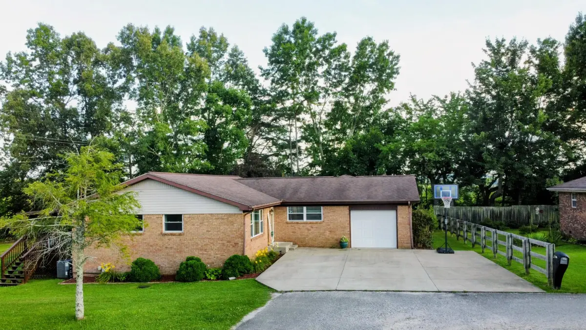 102 Shannon Square, Corbin, KY 40701 - #1