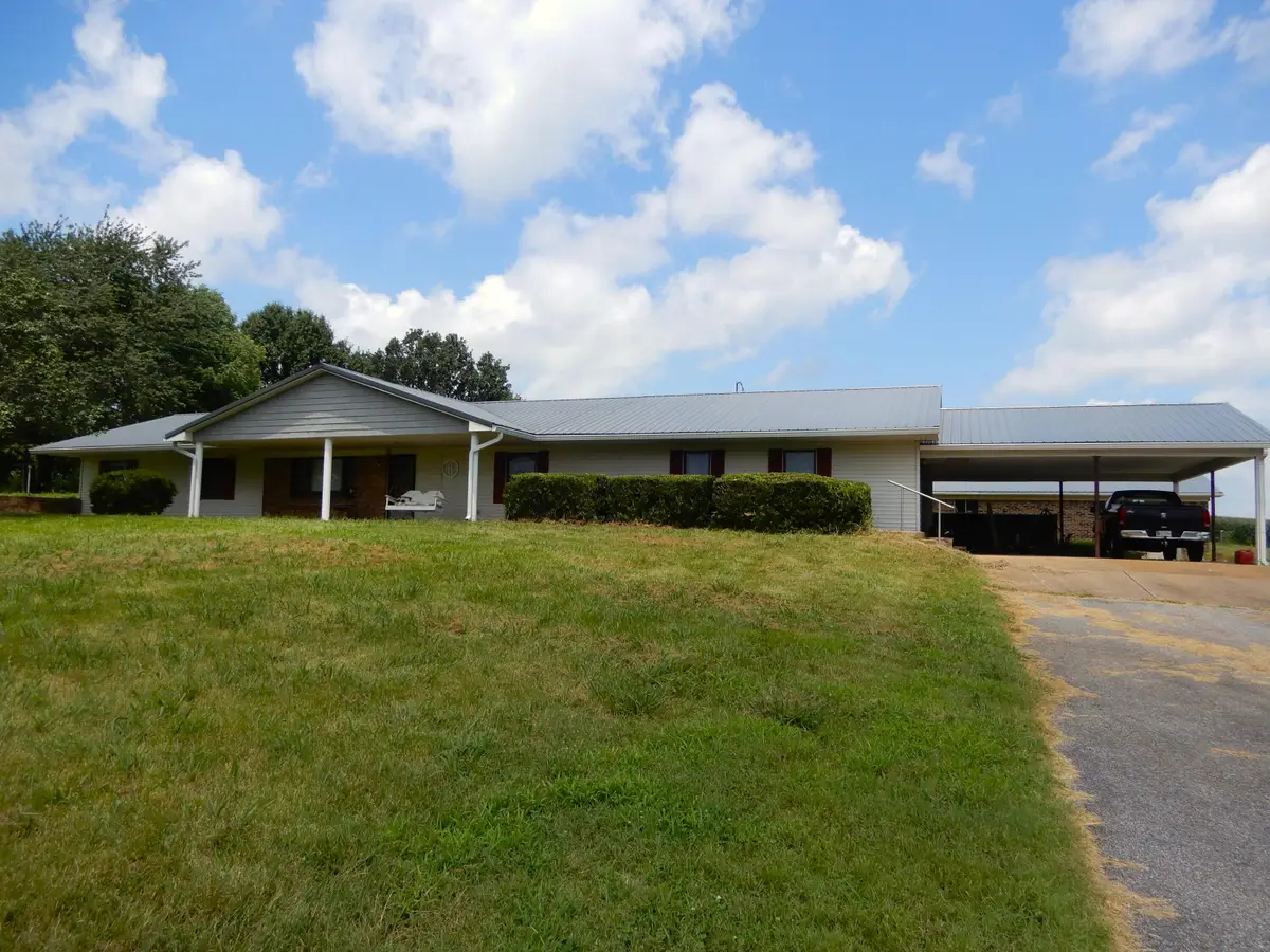 1875 State Route 384, Mayfield, KY 42066 - #1