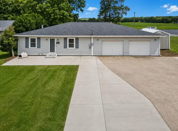 313 N Padgett Street, Morganfield, KY 42437