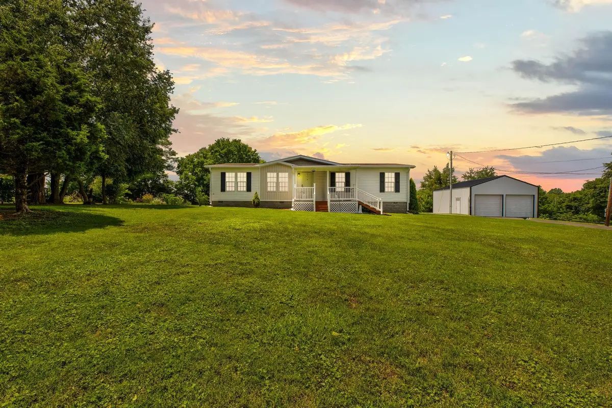 422 S Queen Street, Mount Sterling, KY 40353 - #1