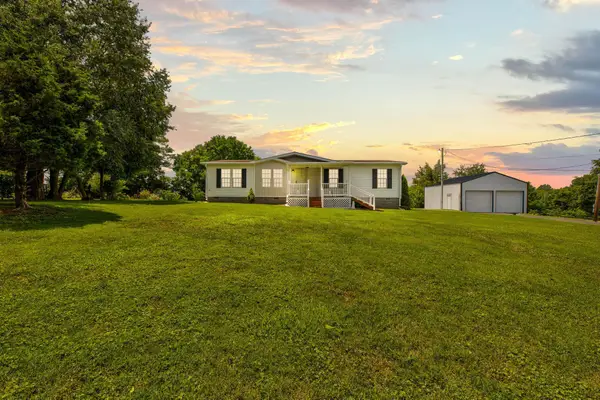 422 S Queen Street, Mt Sterling, KY 40353