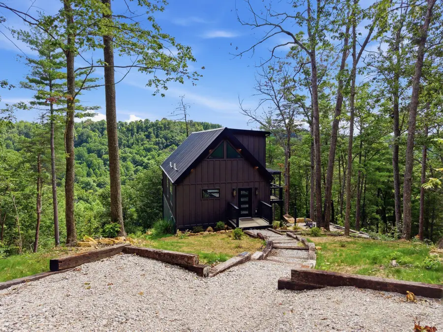 315 Sky Ridge Way, Denniston, KY 40316 - #3