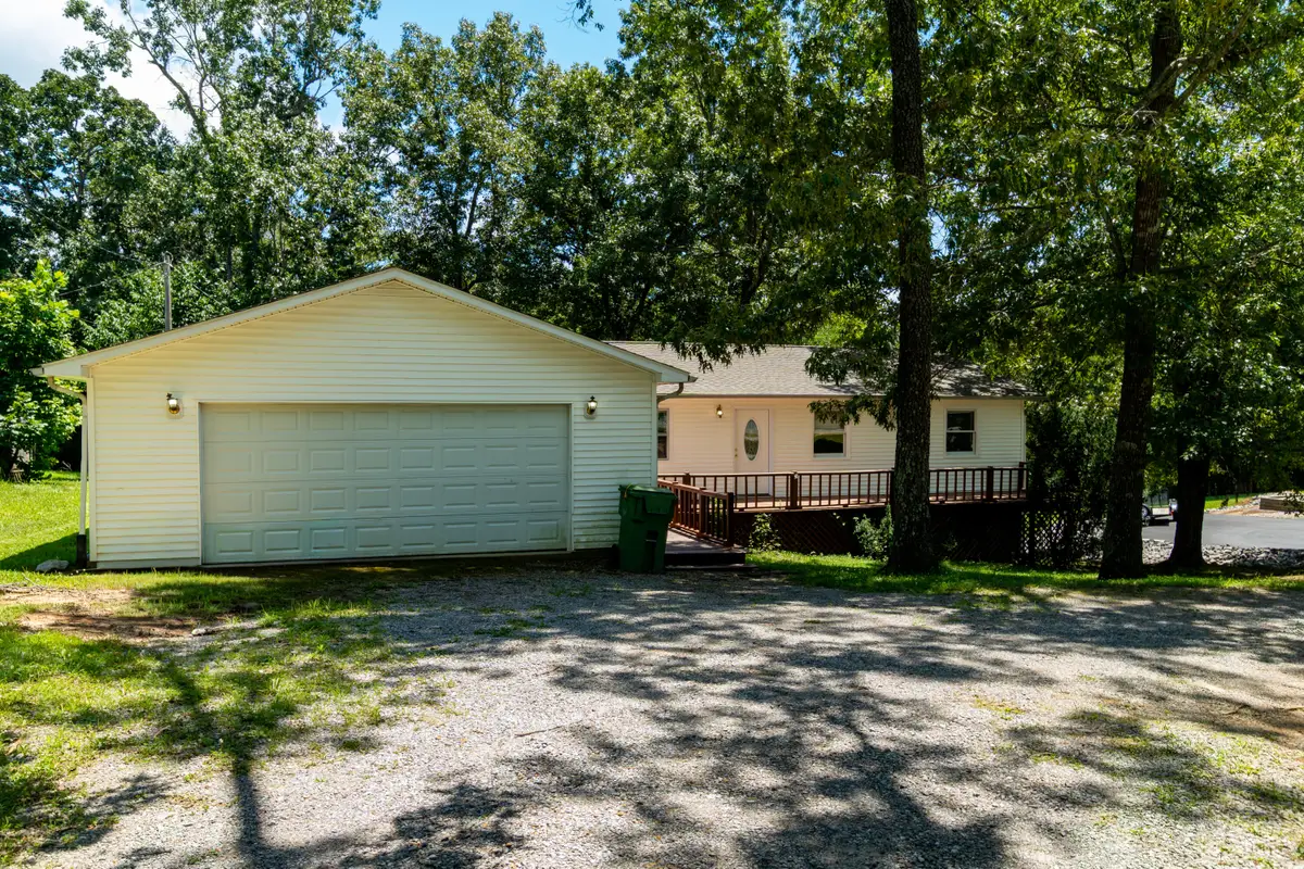 197 Dogwood Trail, Gilbertsville, KY 42044 - #1