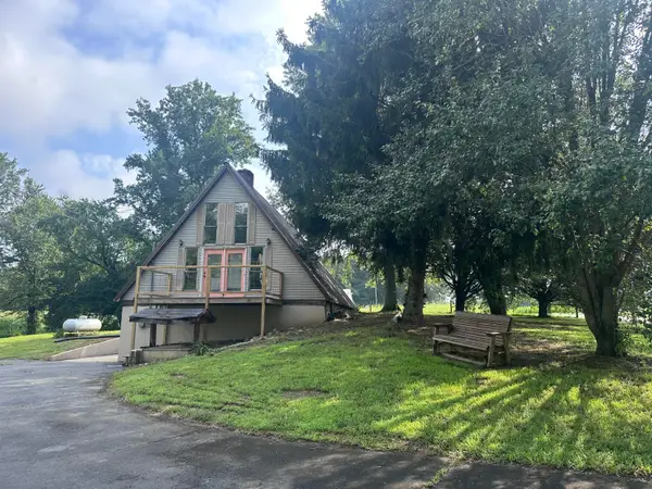 1865 Blair School Road, Russell Springs, KY 42642