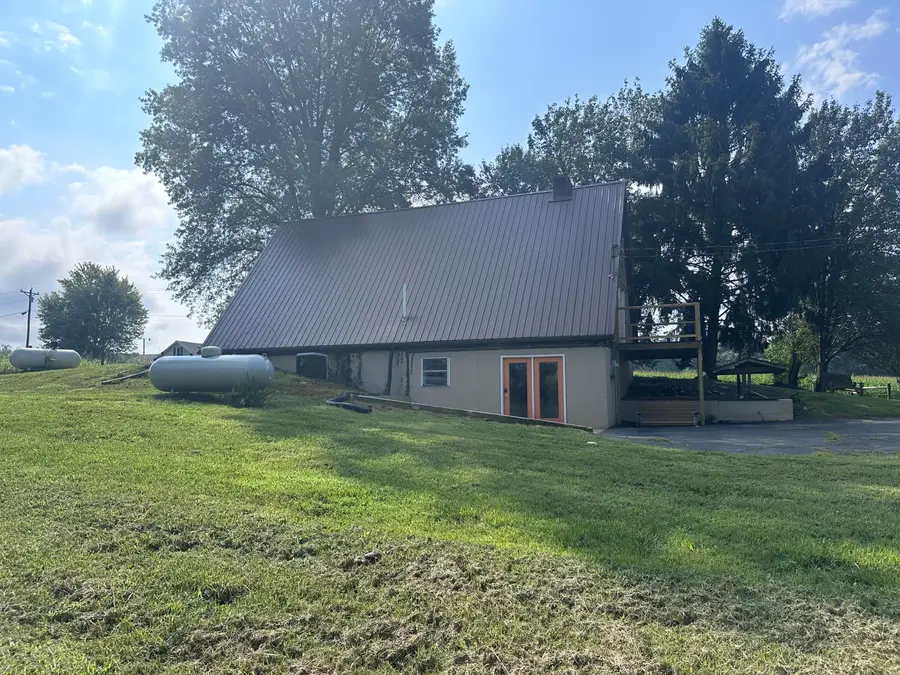 1865 Blair School Road, Russell Springs, KY 42642 - #3
