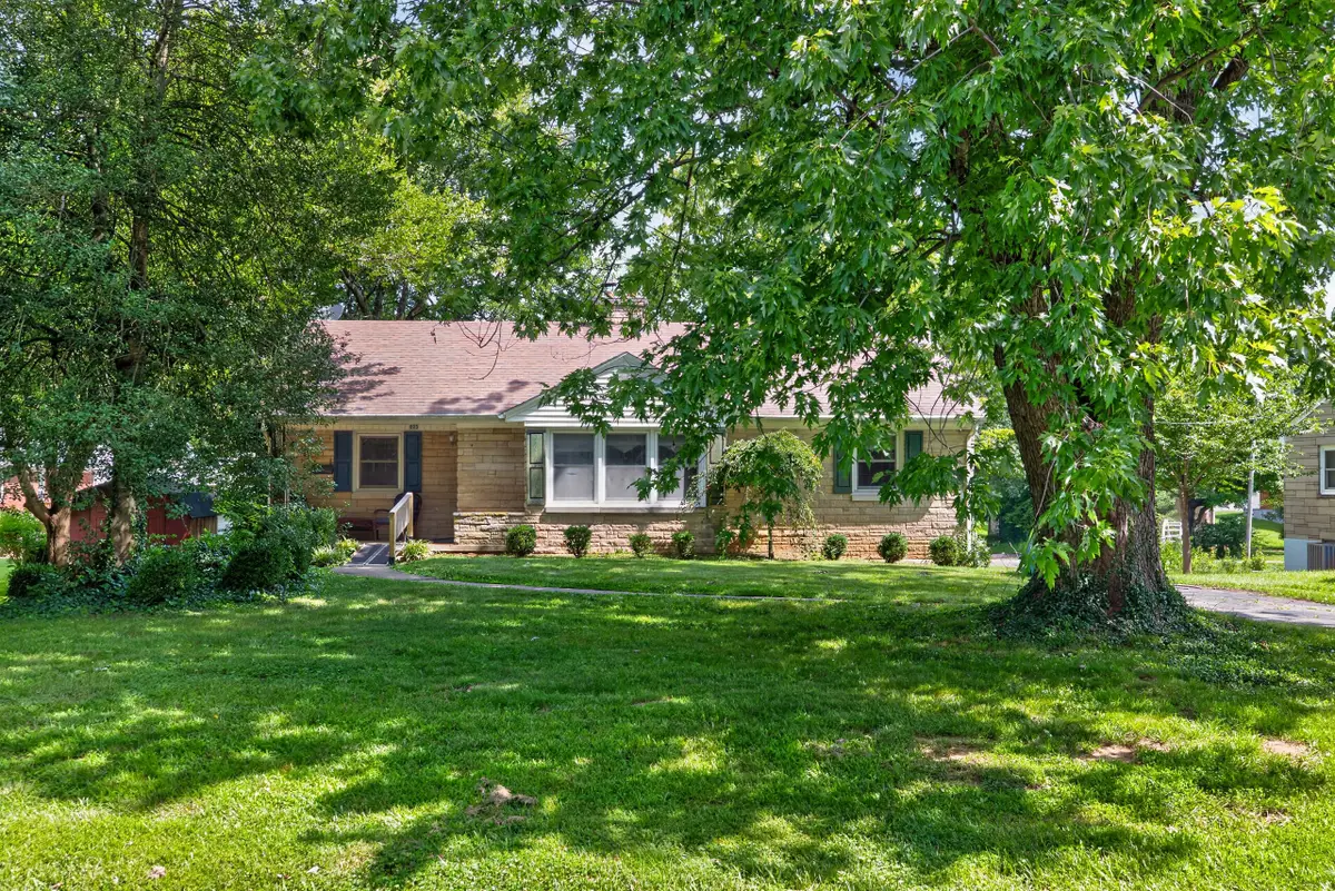 805 Sunset Drive, Danville, KY 40422 - #1