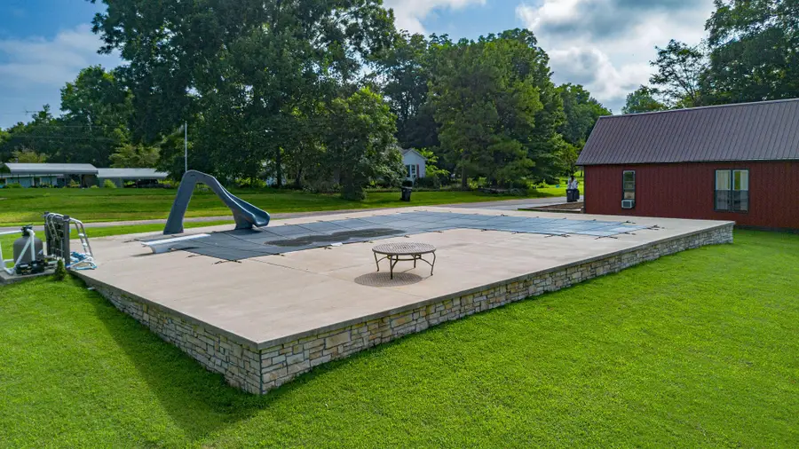 117 Broadway Street, Marion, KY 42064 - #3