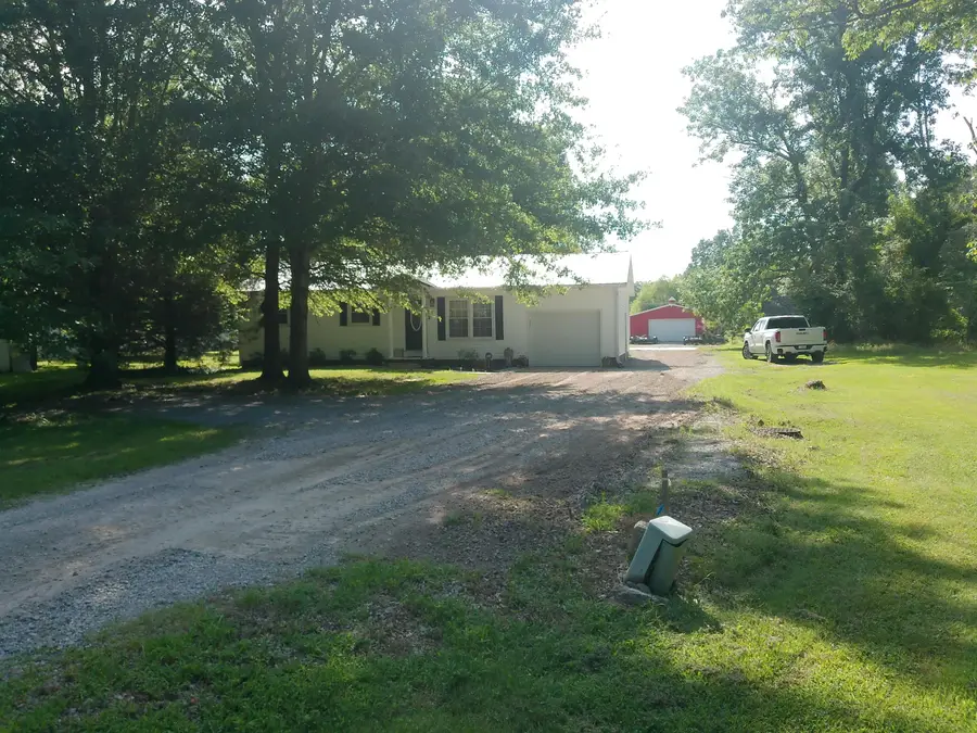 2631 Husband Road, Paducah, KY 42003 - #3