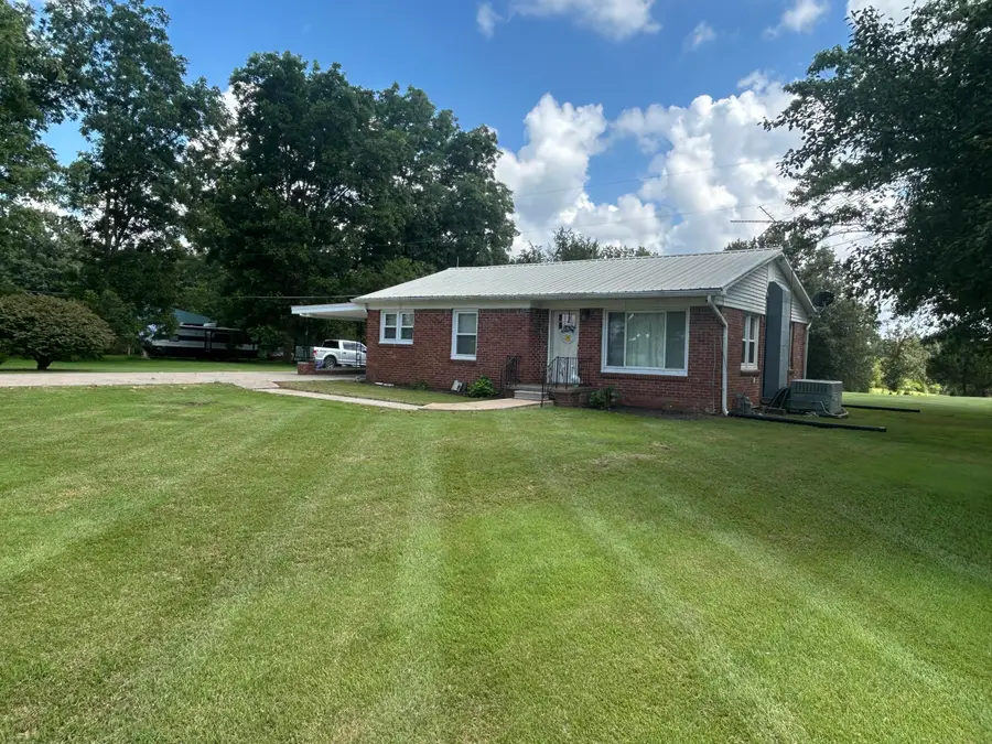 403 Breezeel School Road, Benton, KY 42025 - #2