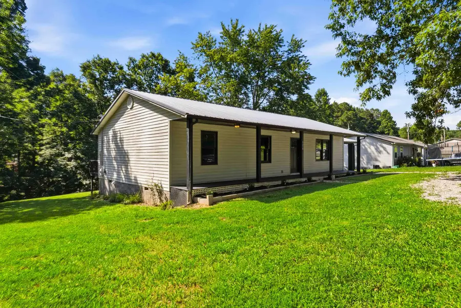 824 Paris Karr Road, Keavy, KY 40737 - #3