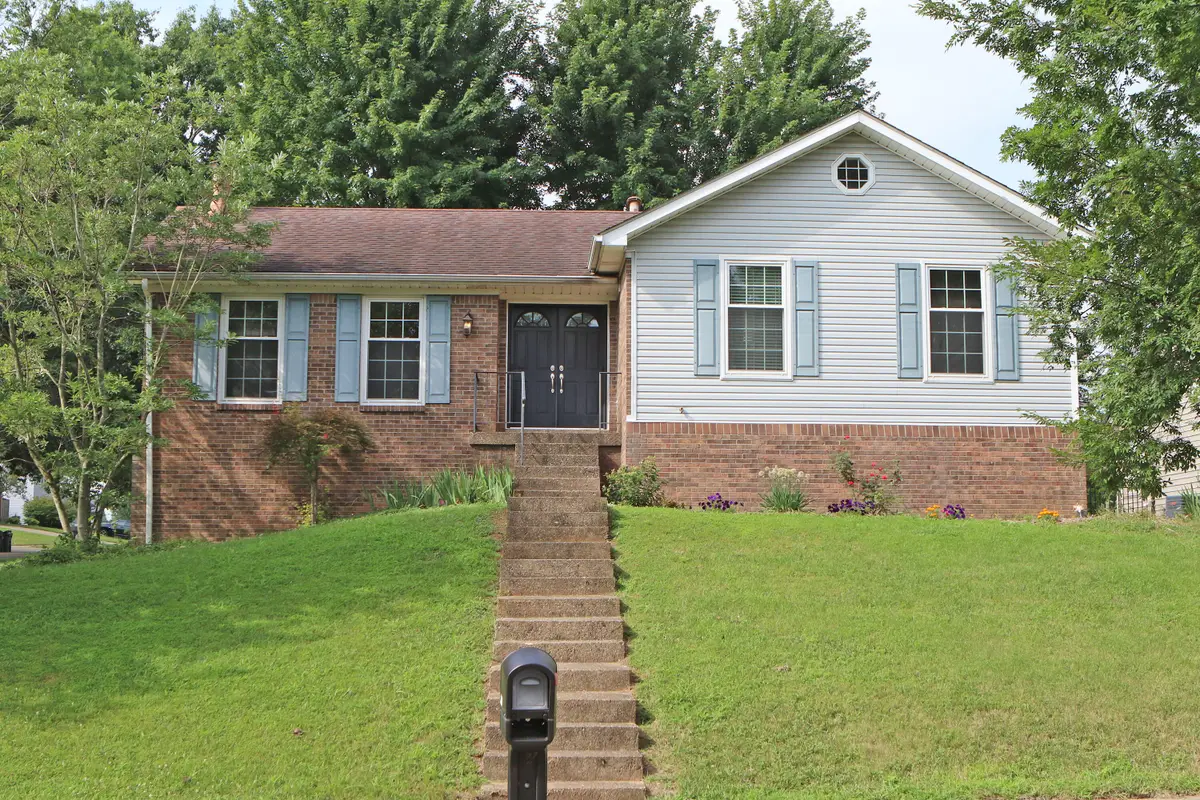 388 Cromwell Way, Lexington, KY 40503 - #1