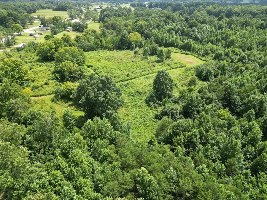 9991 Kentucky 490, East Bernstadt, KY 40729 - #2