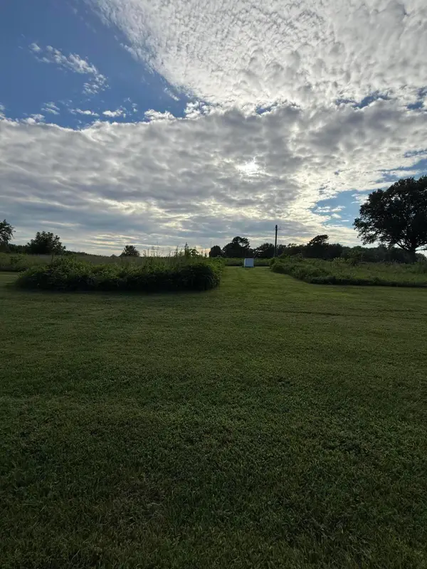 1365 Burnetts Chapel Road, Farmington, KY 42040