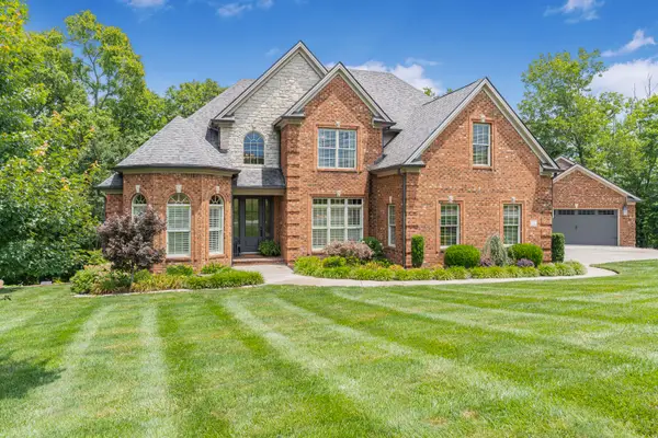 216 Avawam Drive, Richmond, KY 40475