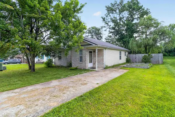 327 Irvine View Street, Richmond, KY 40475