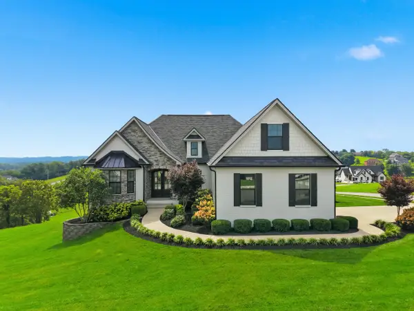 300 Prestwick Circle, Richmond, KY 40475