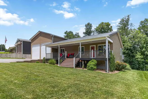 209 Indian Hills Drive, Russell Springs, KY 42642