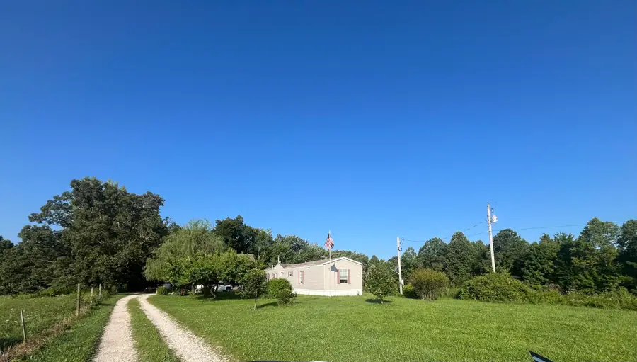 184 Catfish Cove Rd Cove, Pine Ridge, KY 41360 - #2