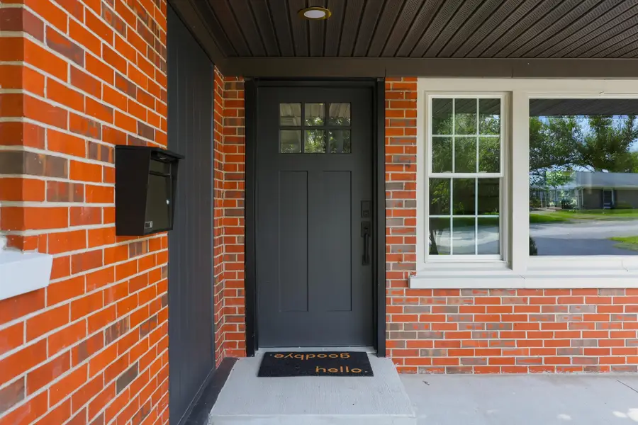 910 Crosshill Drive, Frankfort, KY 40601 - #3