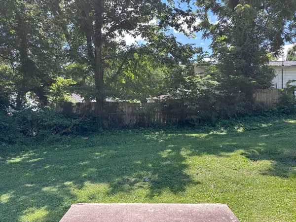 413 Marshall Street, Paris, KY 40361
