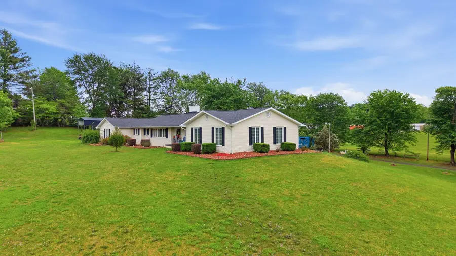 10949 E Laurel Road, London, KY 40741 - #3