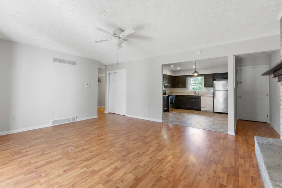 1200 Tishoff Drive, Lexington, KY 40502 - #2
