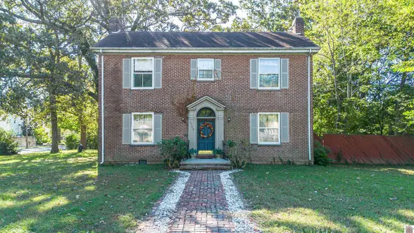2104 Monroe Street, Paducah, KY 42001