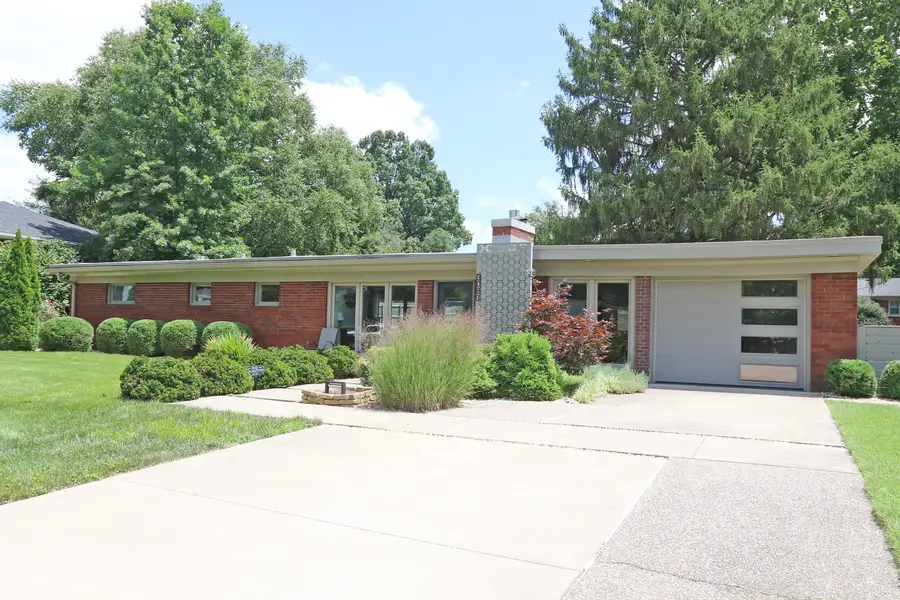 3081 Breckenwood Drive, Lexington, KY 40502 - #2