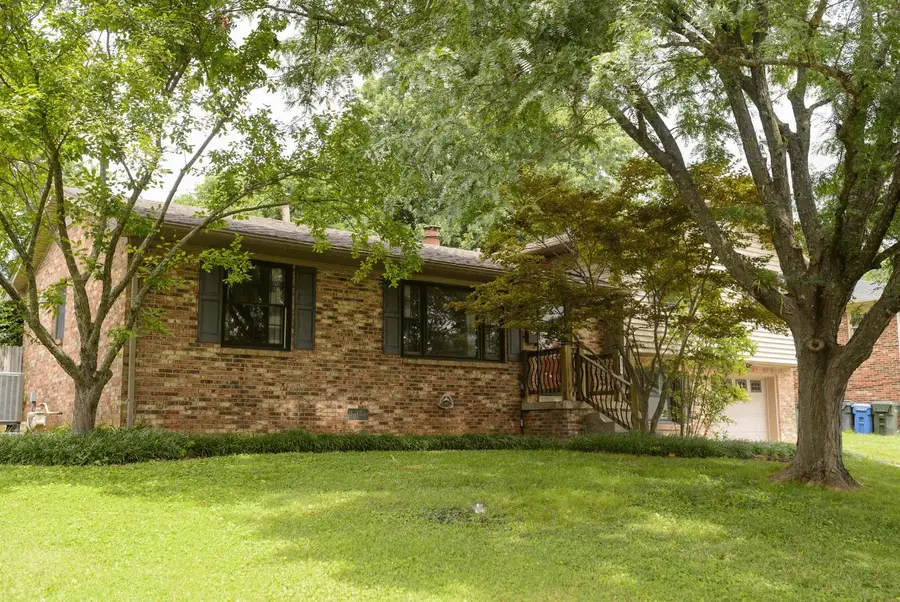 3279 Waterford Park, Lexington, KY 40517 - #3