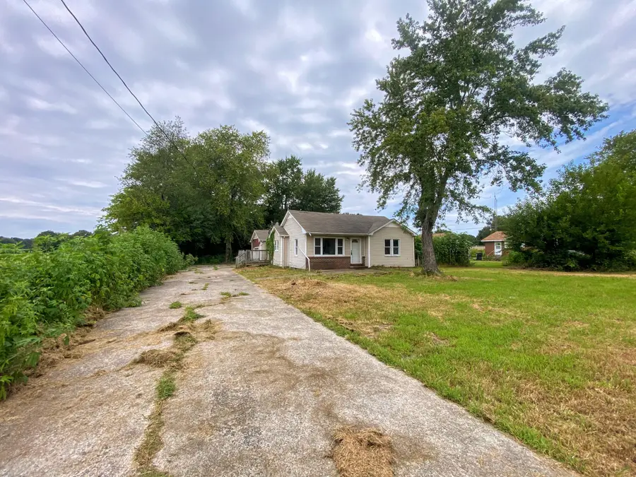 1115 Airport Road, Murray, KY 42071 - #2