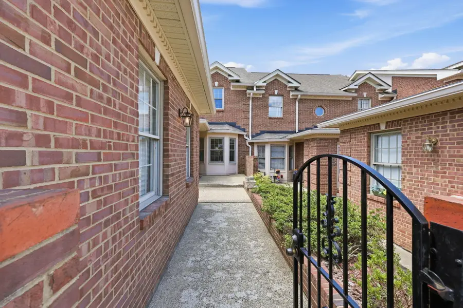 2208 Stone Garden Lane, Lexington, KY 40513 - #3