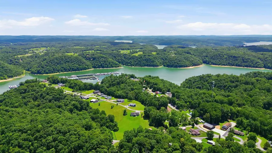65 Indian Hills Drive, Russell Springs, KY 42642 - #2