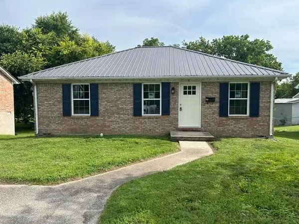 909 E Irvine Street, Richmond, KY 40475