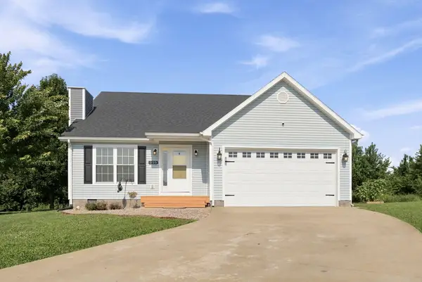 520 W Classic Village Lane, Mt Sterling, KY 40353
