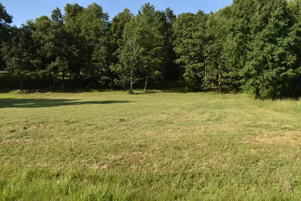 1040 Kentucky 801, Morehead, KY 40351