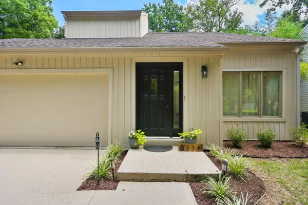3512 Winding Drive, Lexington, KY 40517