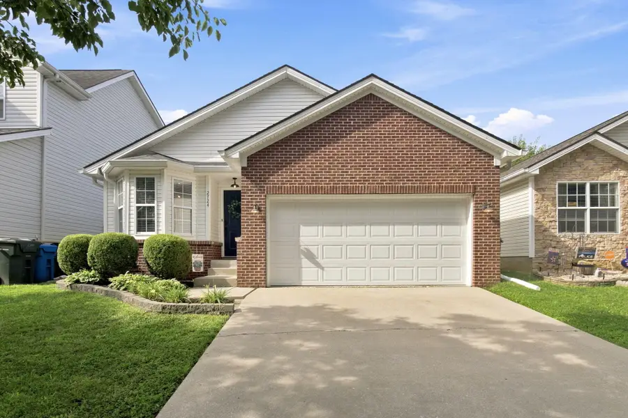 2724 Michelle Park, Lexington, KY 40511 - #2