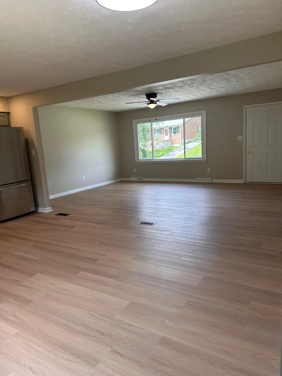 1304 Canonero Drive, Lexington, KY 40517 - #3