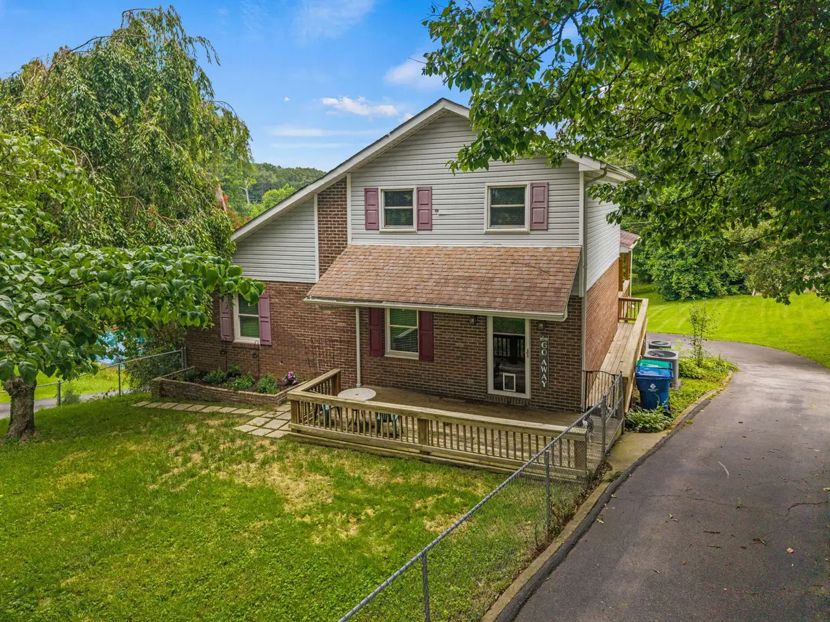 170 E Langdon Road, Science Hill, KY 42553 - #1