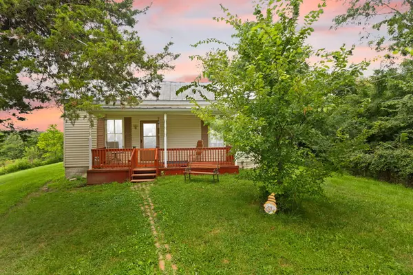 400 N Dividing Ridge Road, Sadieville, KY 40370