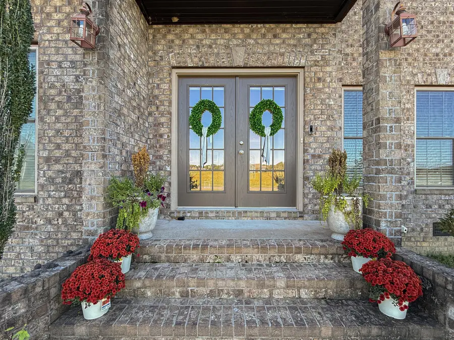 1417 Longwood Drive, Murray, KY 42071 - #2