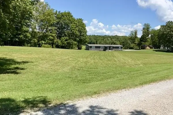7120  N 7120 N Highway 127 B Highway, Albany, KY 42602