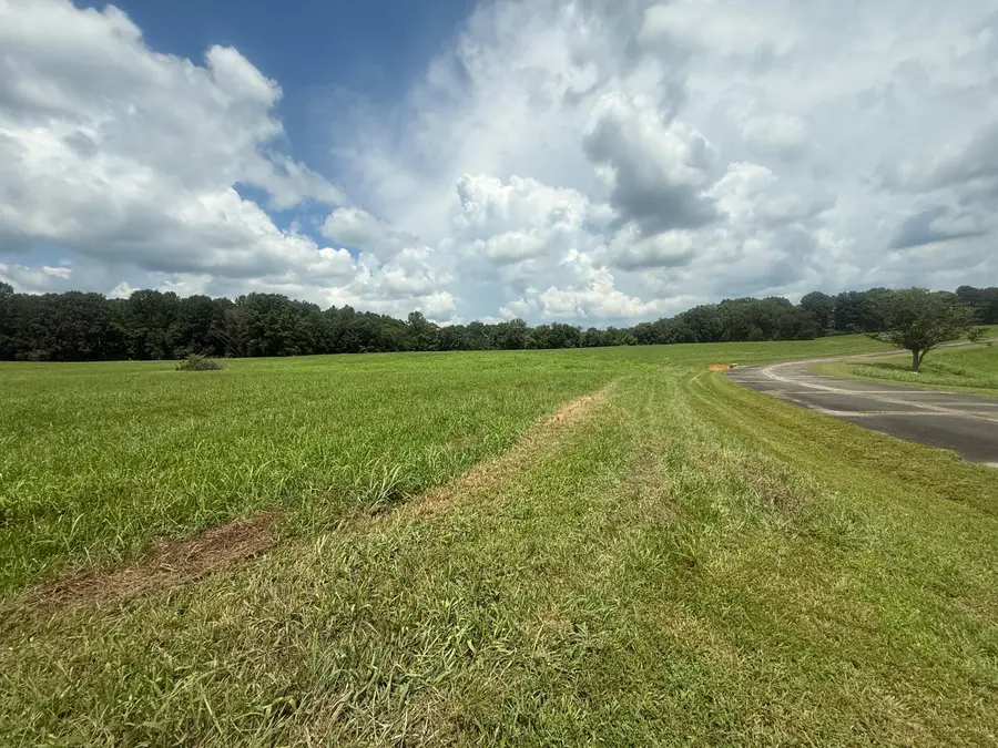 88 Peninsula Boulevard, Jamestown, KY 42629 - #3