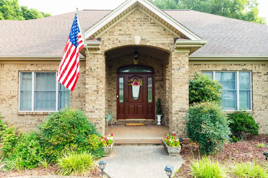 1209 Douglas Circle, Lawrenceburg, KY 40342 - #2