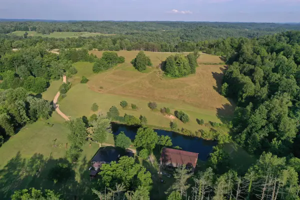 4749 4749 Highway, Beattyville, KY 41311
