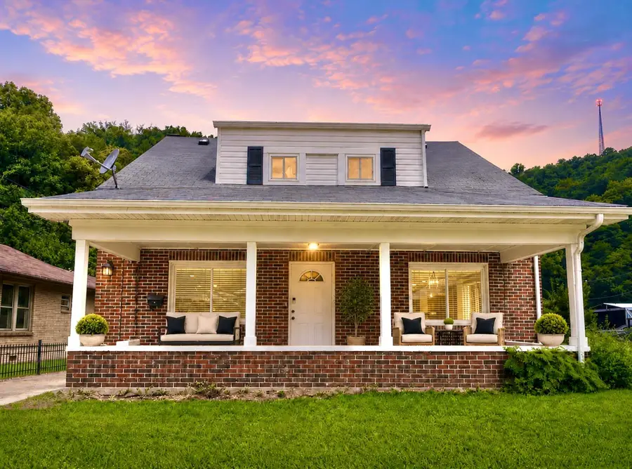 57 Cornelia Avenue, Whitesburg, KY 41858 - #2